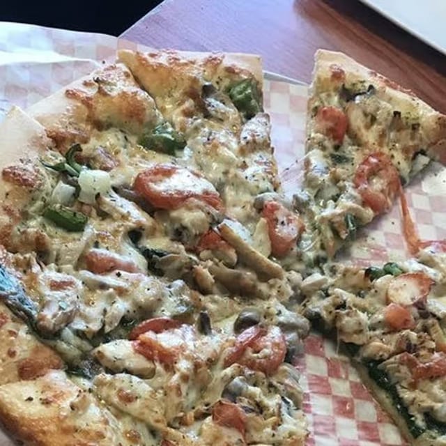 Salad Pizza.